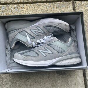 New Balance 990v5 Sneaker Mens Sz 7.5
